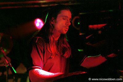 crnv040402_34