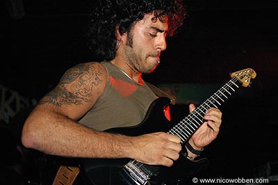 mdky300905_22